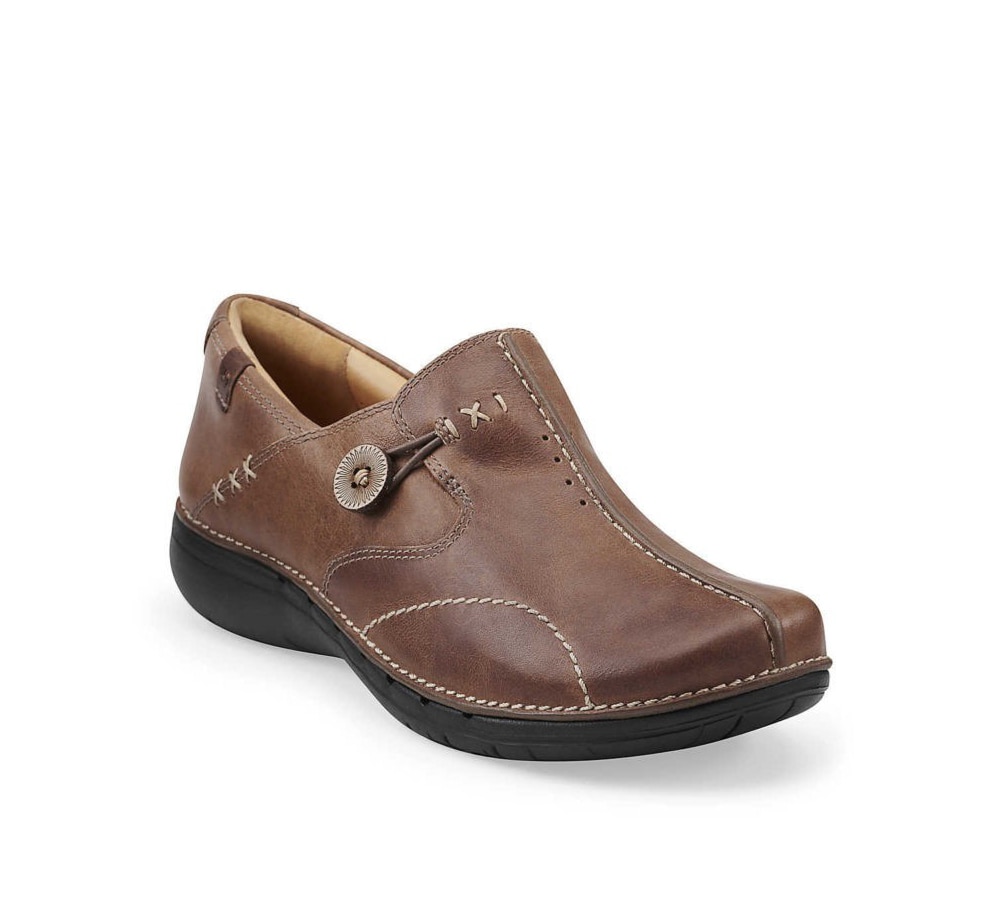 Unstructured By Clarks Women’s Un.Loop Loafer Taupe | SoleConnect